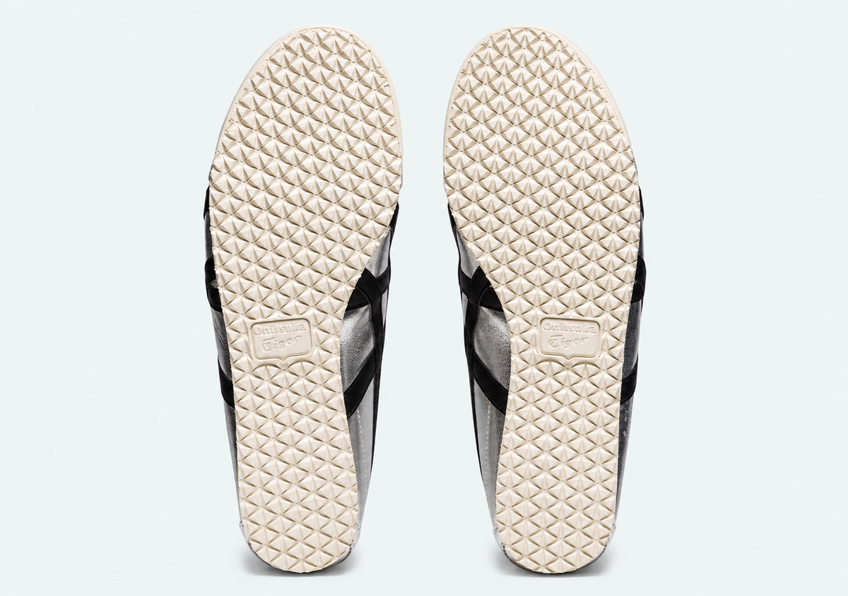 MEXICO 66 – Silver & Black