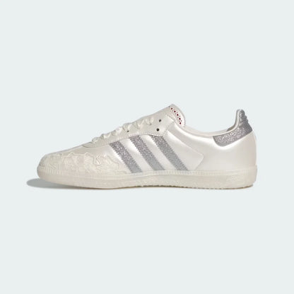 SAMBA OG SHOES Chalk White / Silver Metallic