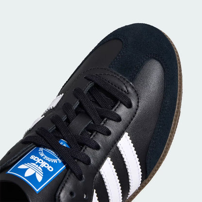 Samba Mule Black and white