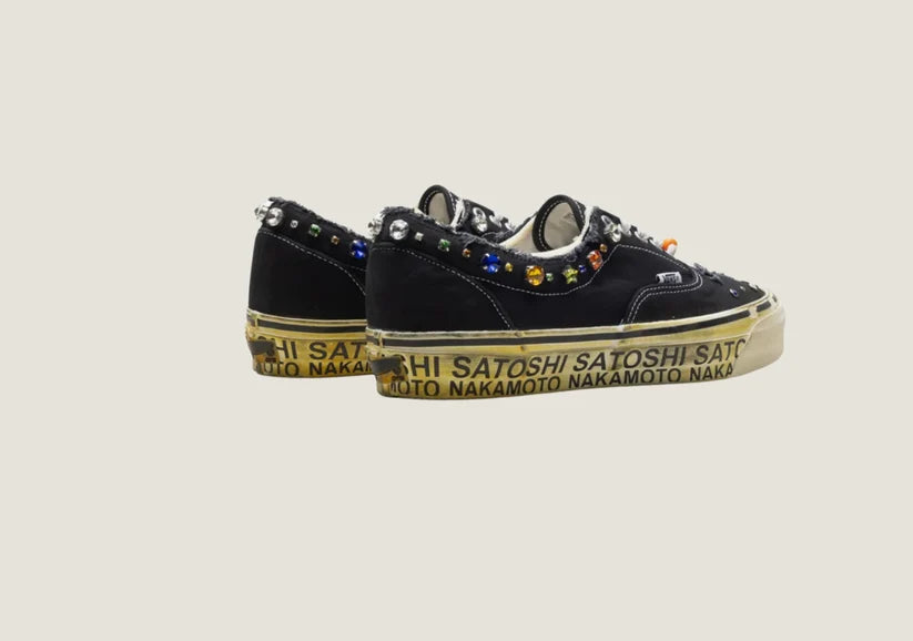 Satoshi Nakamoto x OTW Era 95 « Lucky Charm »