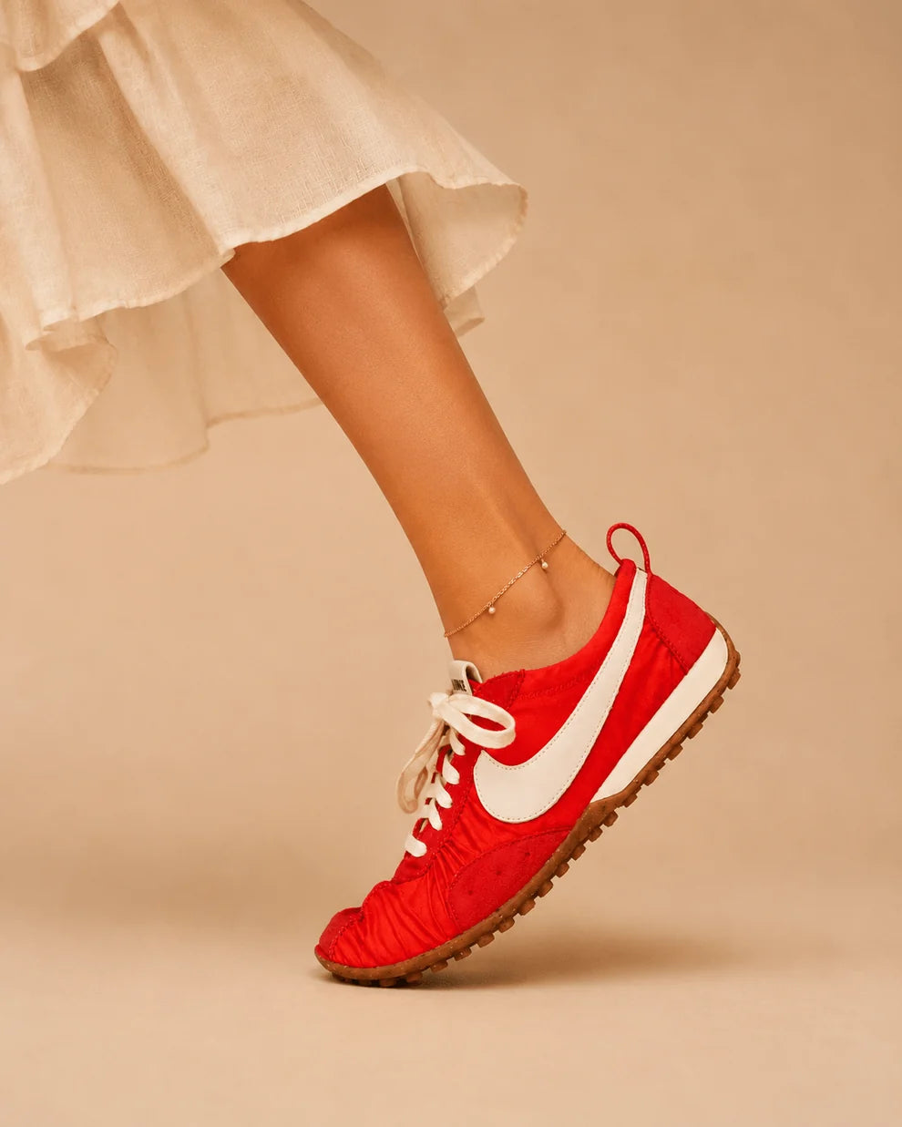 Moon - Jacquemus + Nike Collab Shoes - Red and White